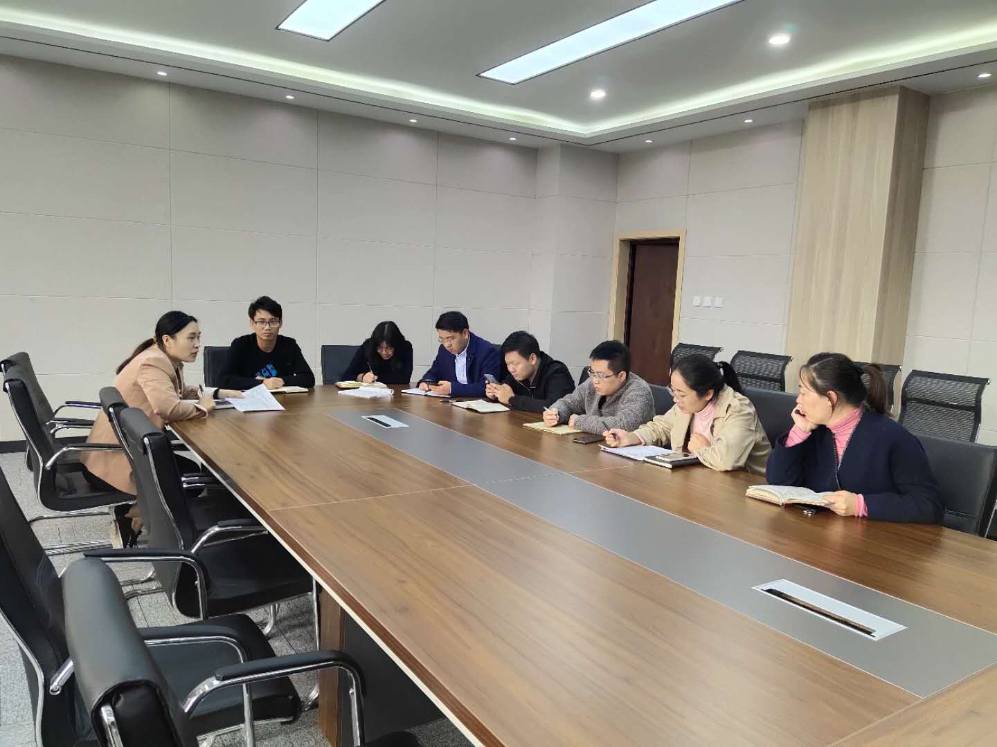 说明: C:\Users\Acer\AppData\Local\Temp\WeChat Files\bd3ee74ec62c471cc510eda4cb6cc24.jpg